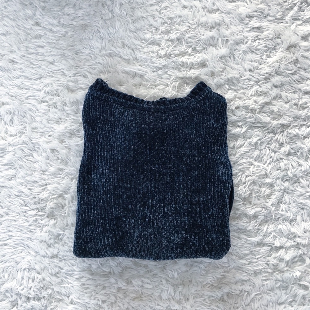 ZARA Chenille Cropped Sweater